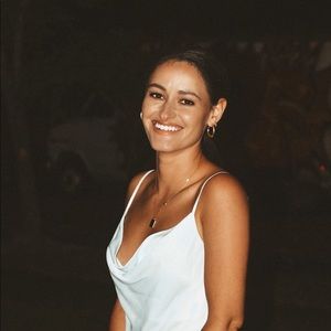 Meet your Posher, Alexandra